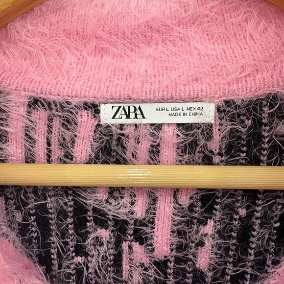 Zara Pink and Black Fuzzy Knit Polo Pullover - Picture 2 of 3